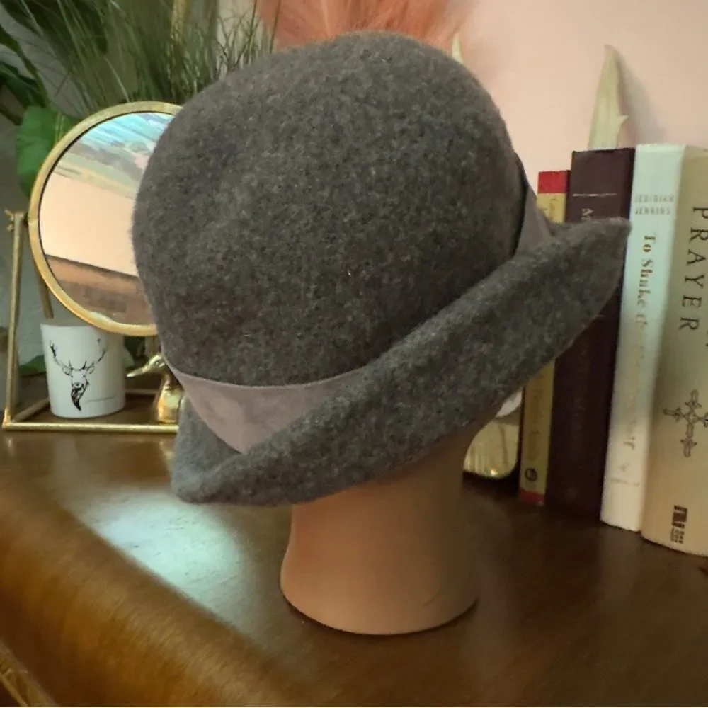 Shihreen grey wool fedora style vintage inspired hat ribbon trim - Picture 6 of 12